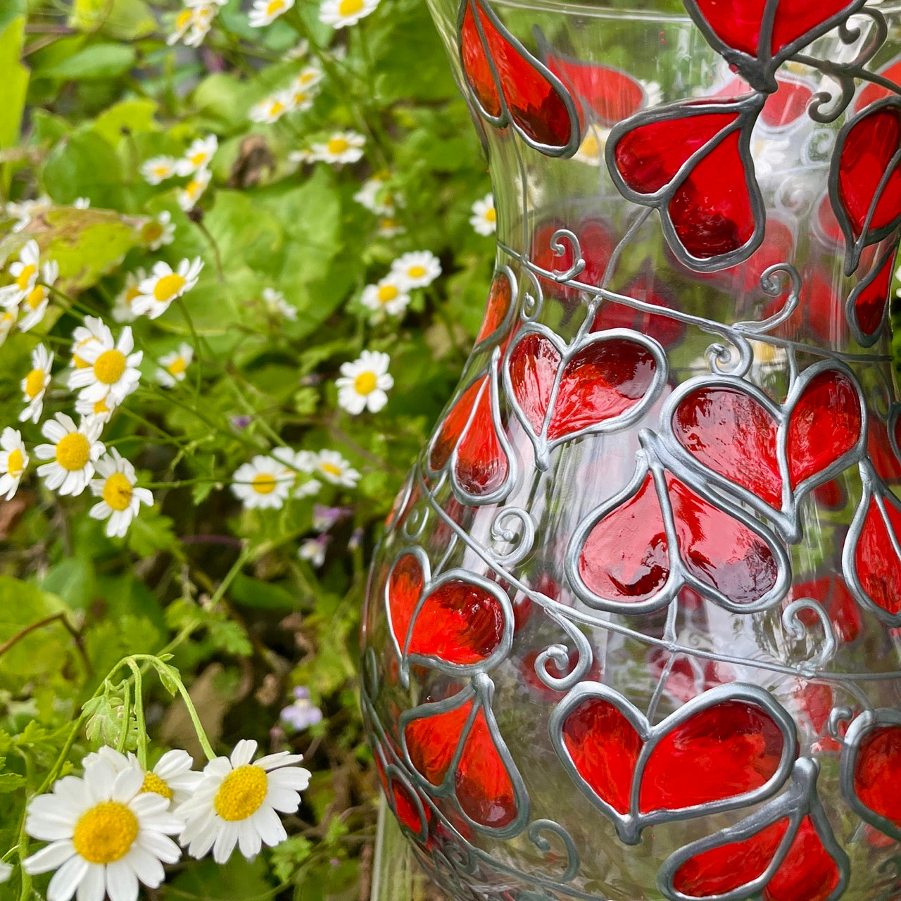 Red leaf~ Vase