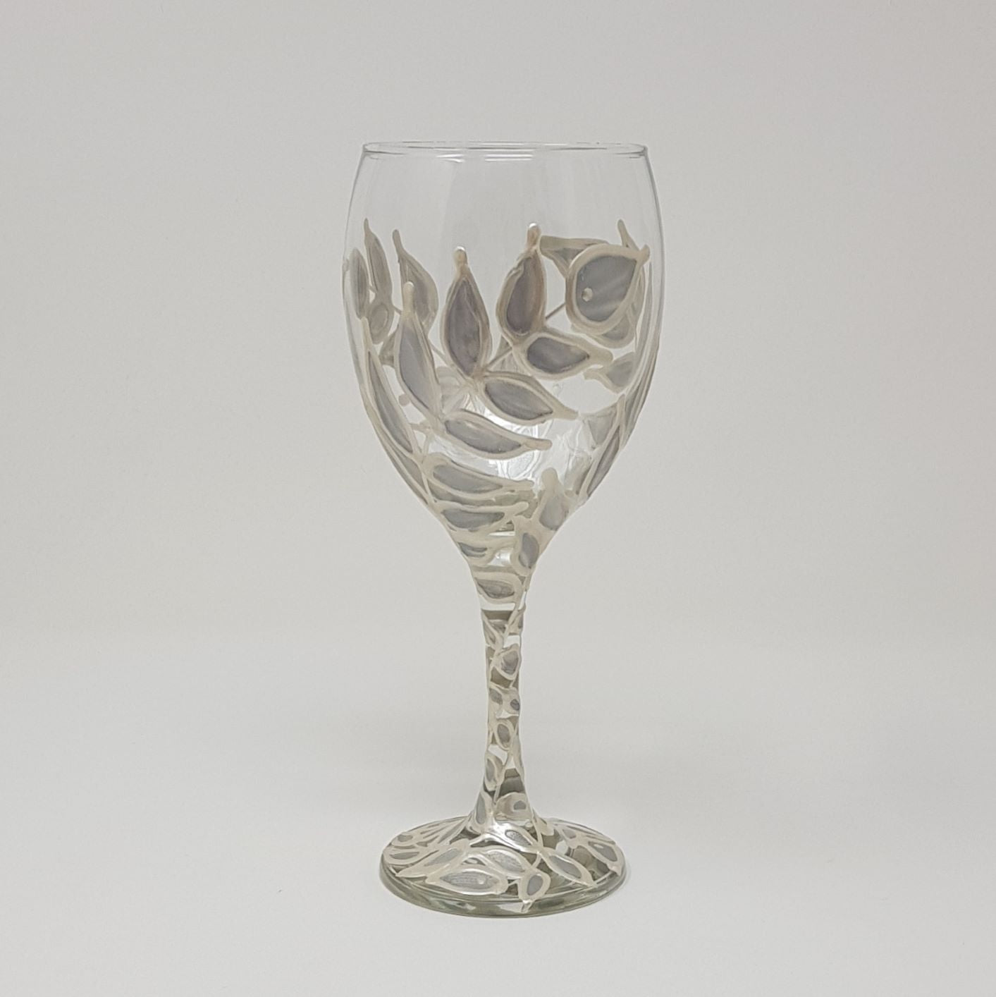 Silver leaves~ Wine glass