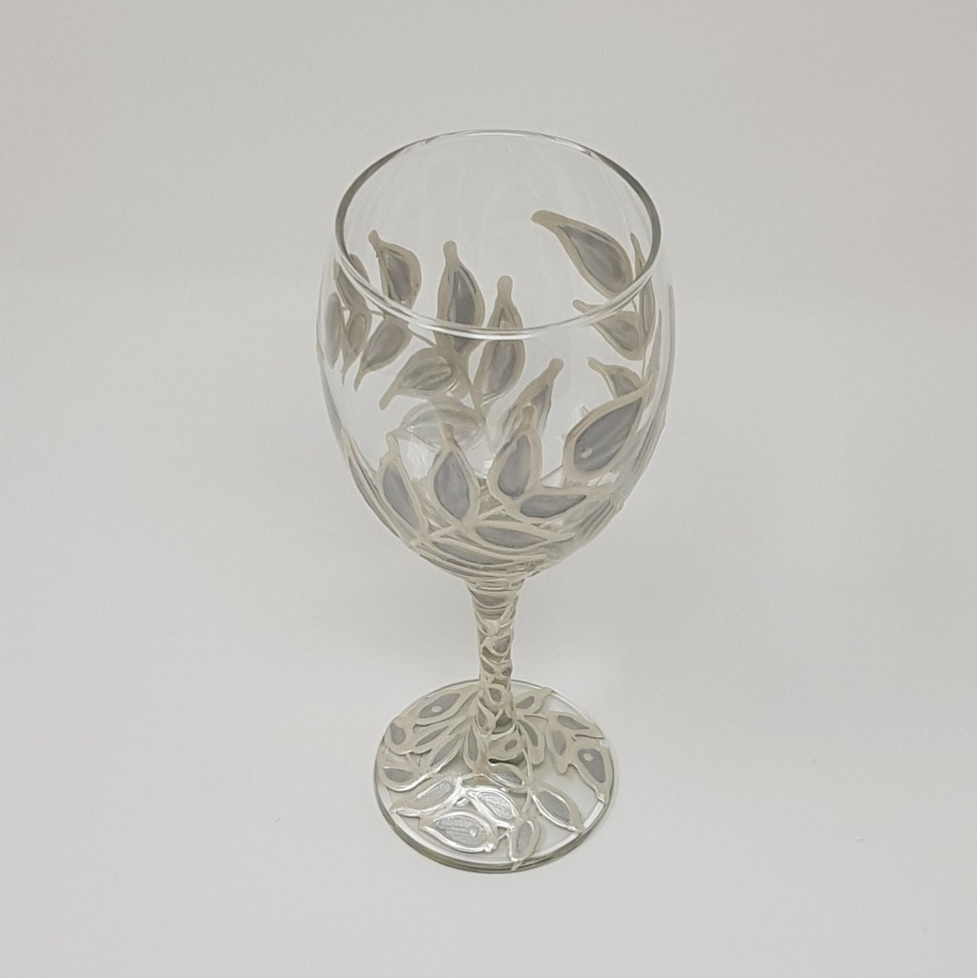 Silver leaves~ Wine glass